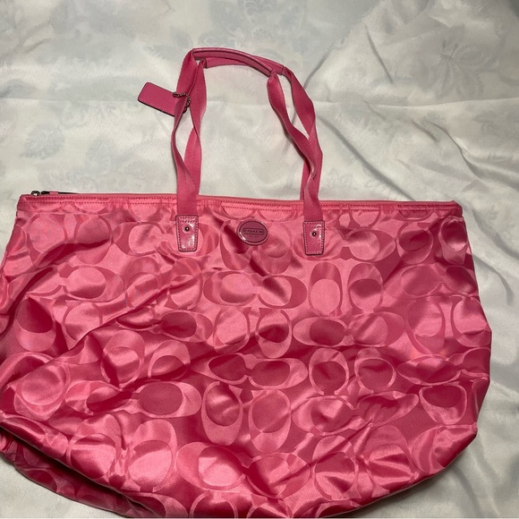 Coach Getaway Signature Nylon Packable Weekender Tote Duffle with Pouch - Picture 2 of 6